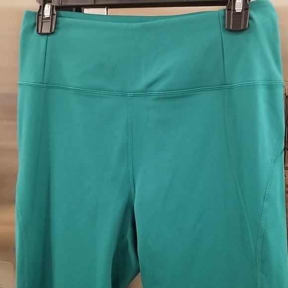 💕GIRLFRIEND💕 Compressive High-Rise Legging F/L - Picture 13 of 16